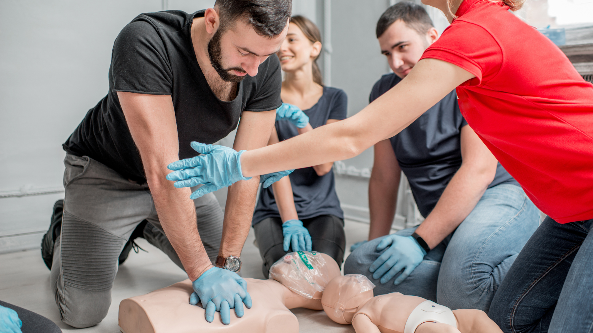 Formation massage cardiaque sur mannequin